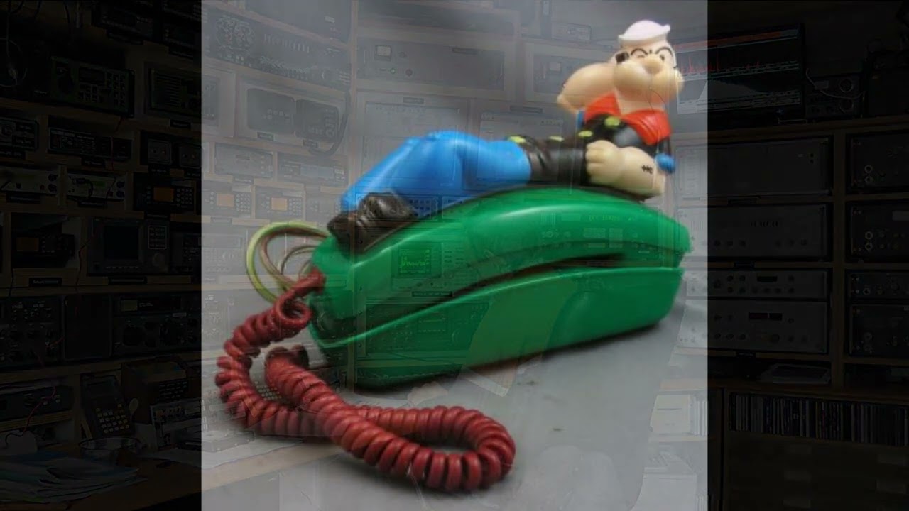 Top FIVE Emergency Communication devices for Preppers and Survivalists!