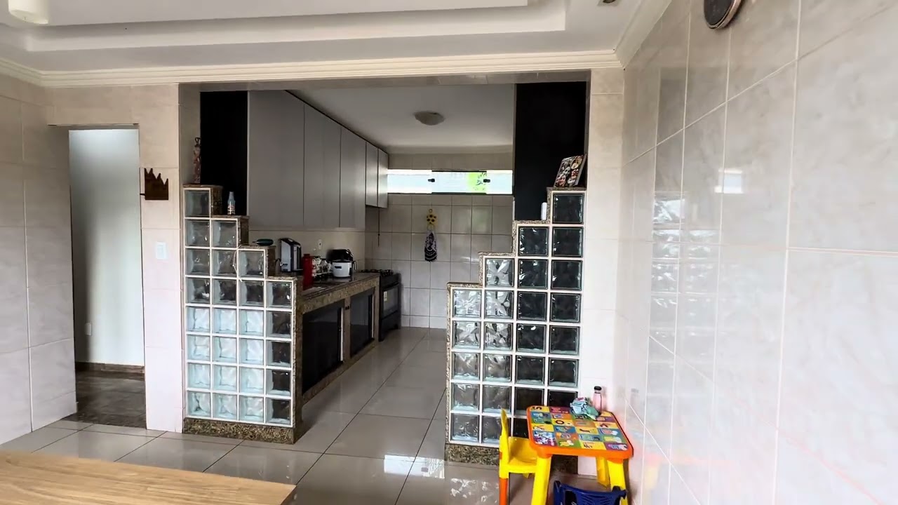 Imóvel de alto padrão em Pinheiral | 480m² | Piscina | Localização Privilegiada
