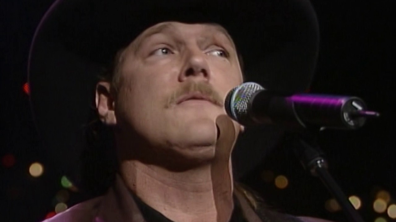 Trace Adkins - 