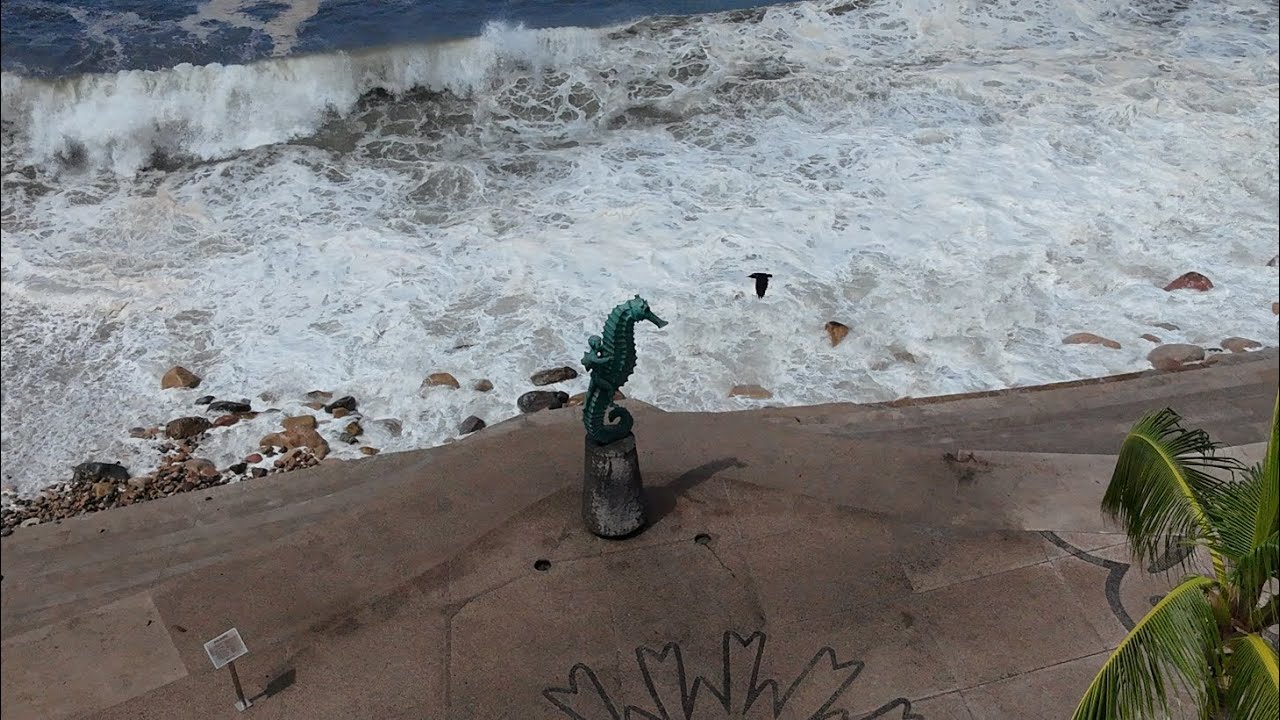 Huracán Priscilla en Puerto Vallarta 