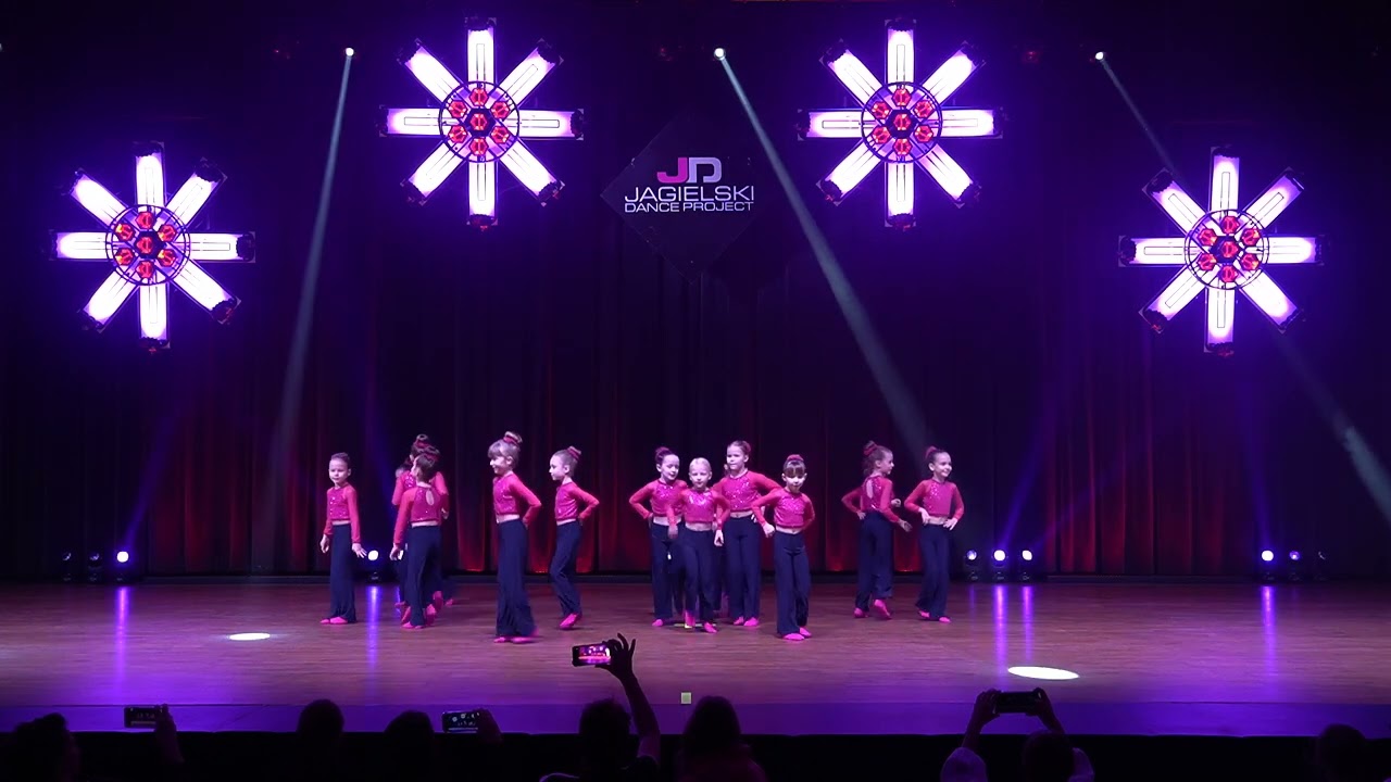 JAZZ 6-8 lat - J4 - 22. Przegląd Jagielski Dance Project