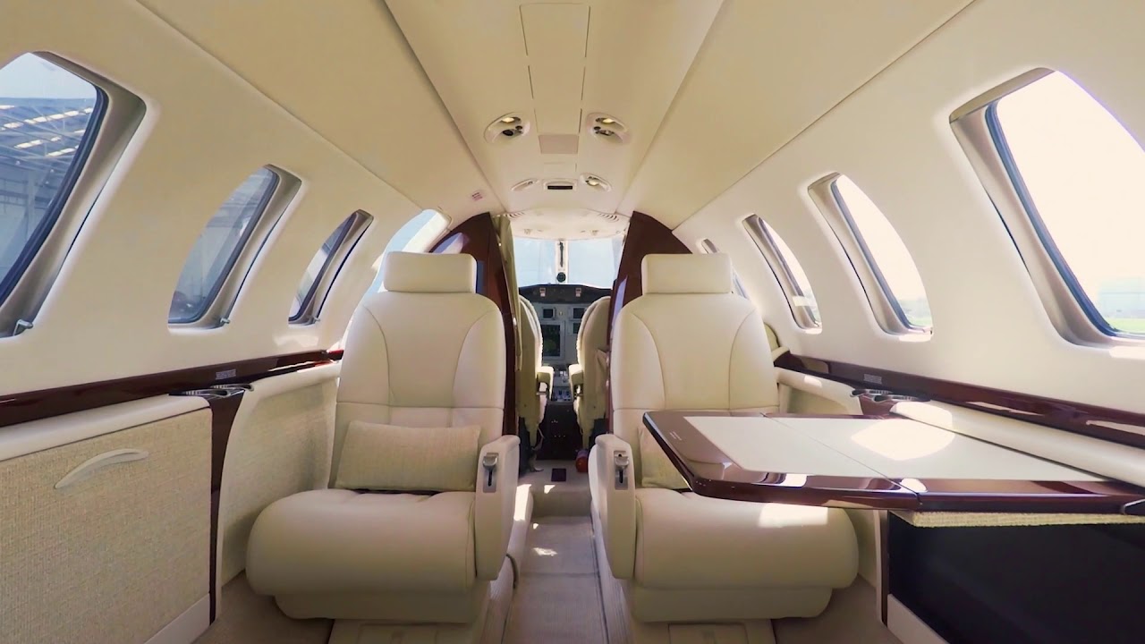 Cessna CJ3 interior