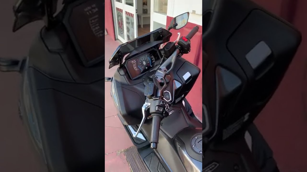 Yamaha TMax 2022 arranque sin llaves solo hace falta código pin