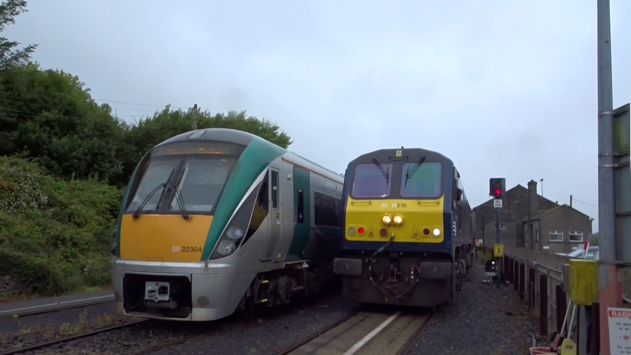 Westport Train Station: Belmond Grand Hibernian Train.