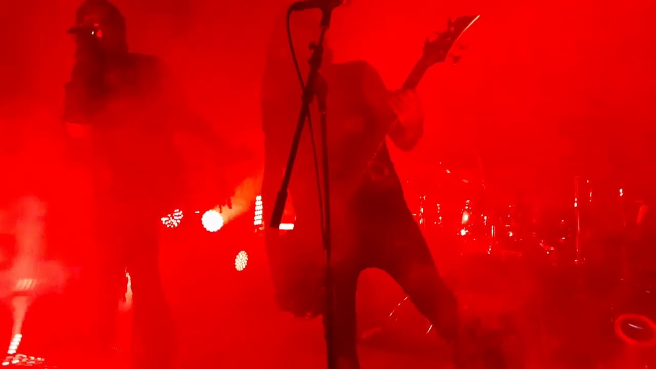 Davey Suicide Live at Bar Sinister Niko's & Marton's guitar & drum solo intro to 