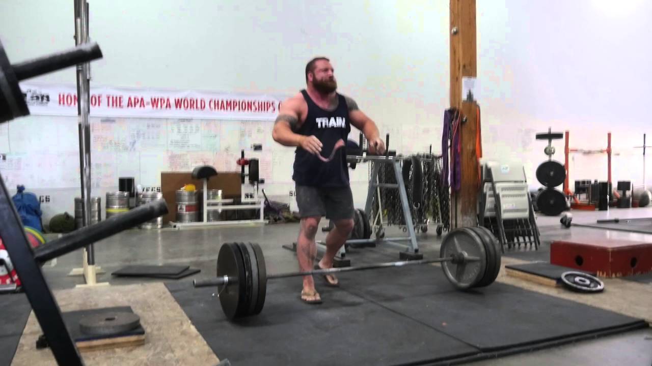 2016wk16 - 225x52 Reverse Grip Bench - 500+ Front Squats Without Hands #reversegripbench