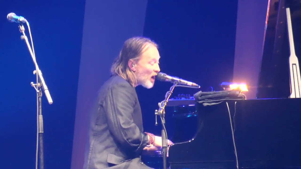 Decks Dark - Thom Yorke, 9-apr-2022, Zermatt Unplugged