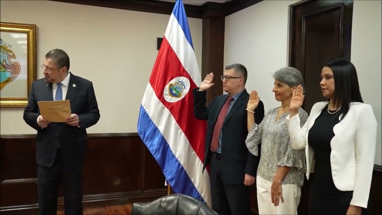 Juramnetancio nueva junta directiva de BN