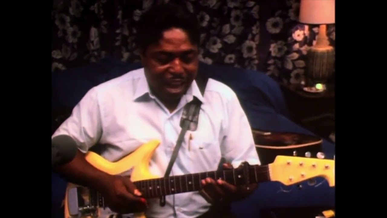 Johnny Shines - Ramblin'