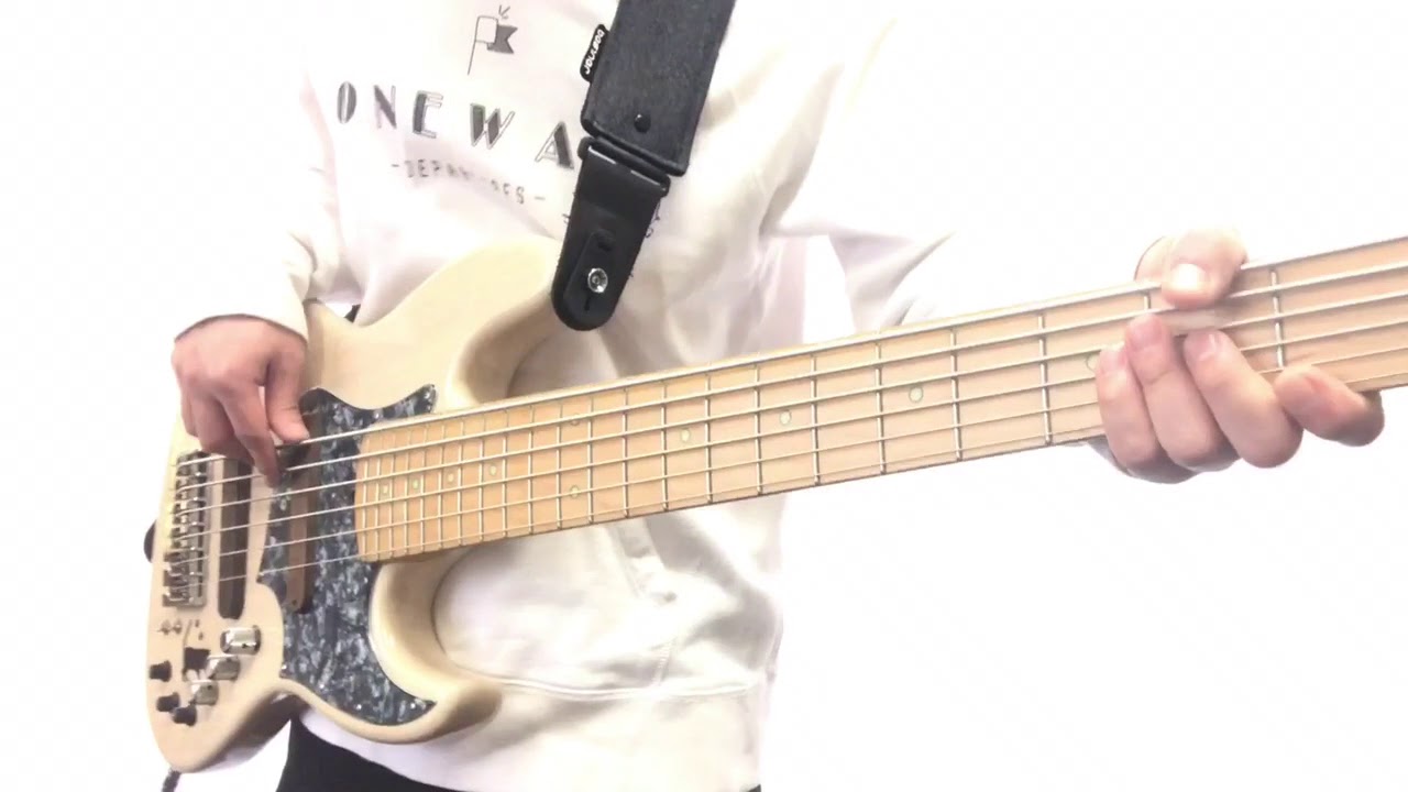 「地球最後の告白を」- KEMU VOXX ベースカバー