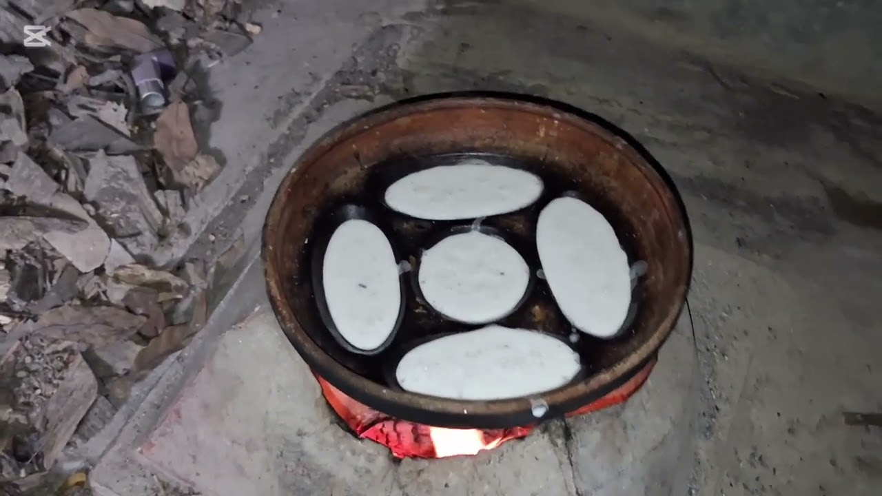 কিছু চিতই পিঠা বানিয়ে নিলাম। 