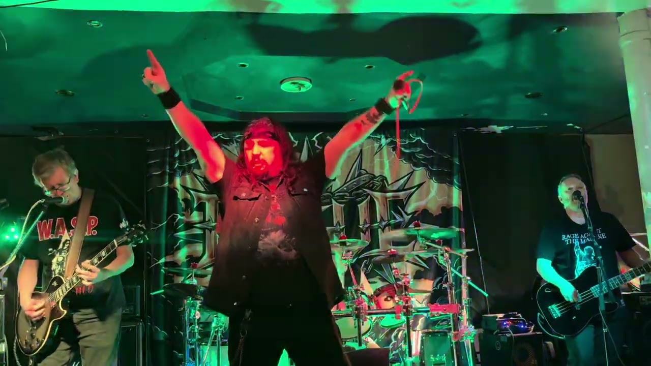 Looks That Kill (Mötley Crüe Cover) Live, 28/02/2026