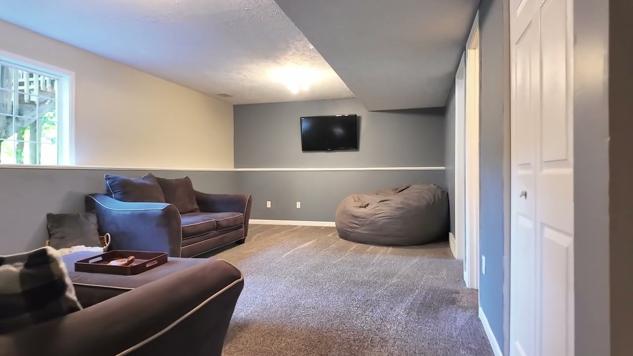 4700 Burlingame Ave SW, Wyoming, MI 49509