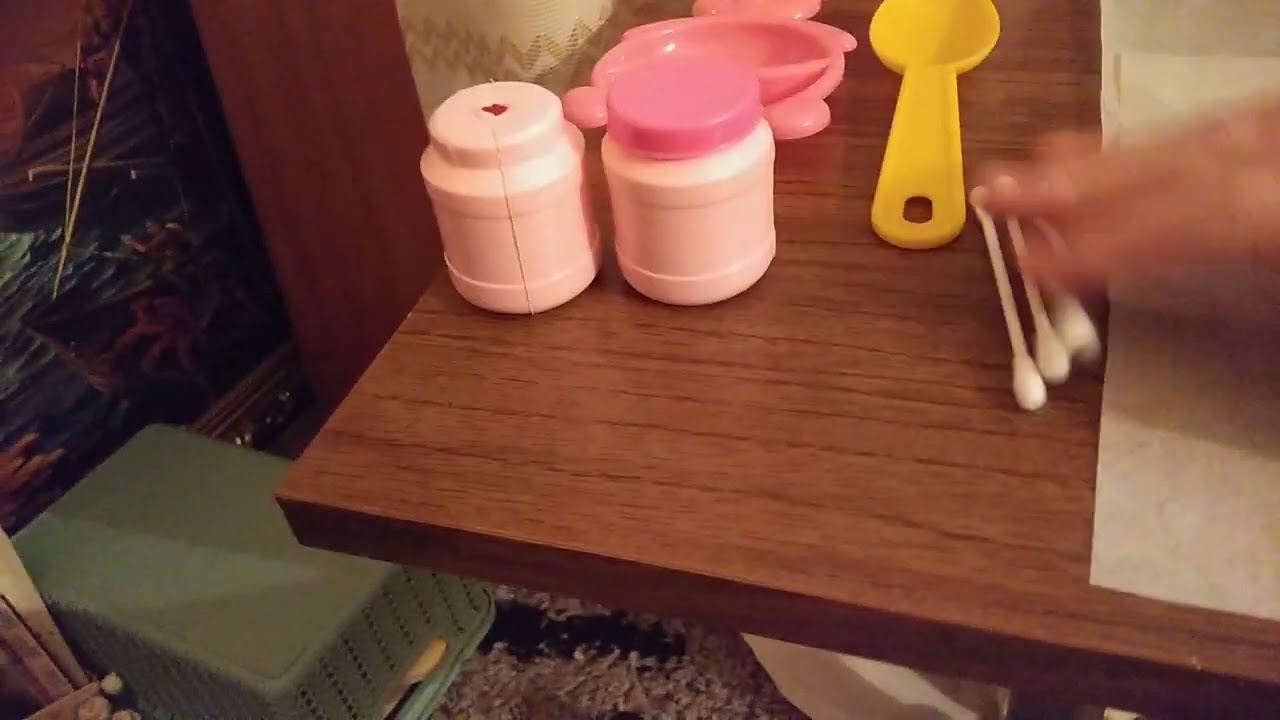 Как сделать уголок для басика 🐈🐱💚