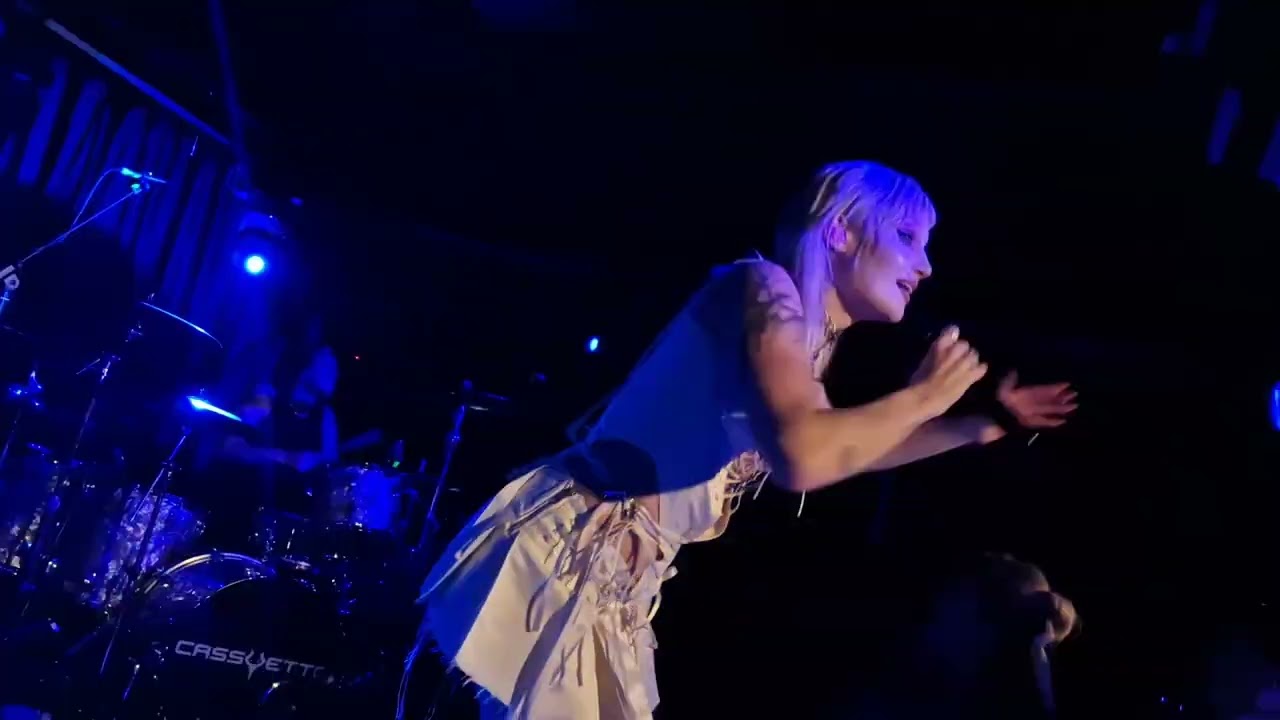 Cassyette Live The Courtyard Theatre London 12th Nov 24 September Rain