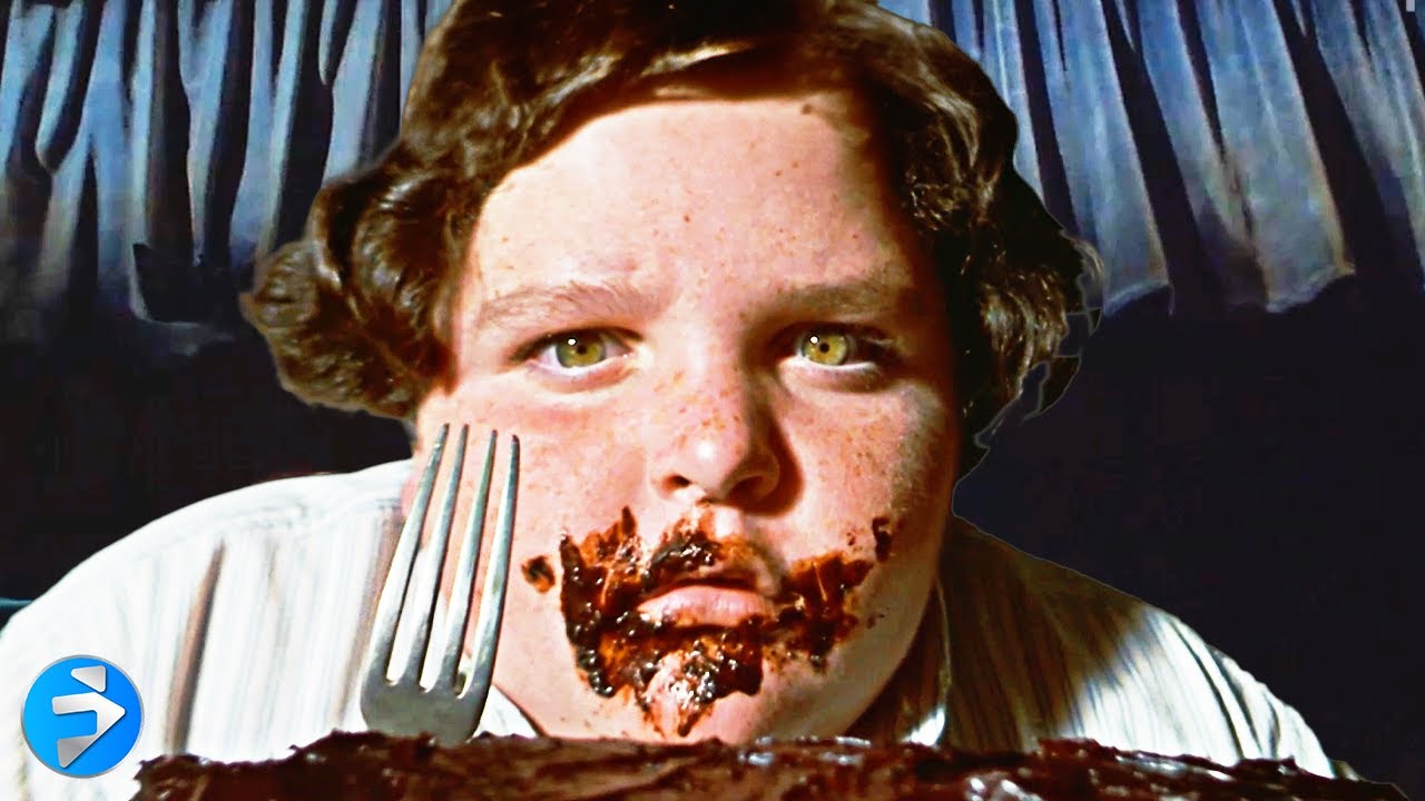 Bruce vs Torta Al Cioccolato Gigante della Trinciabue | MATILDA 6 MITICA