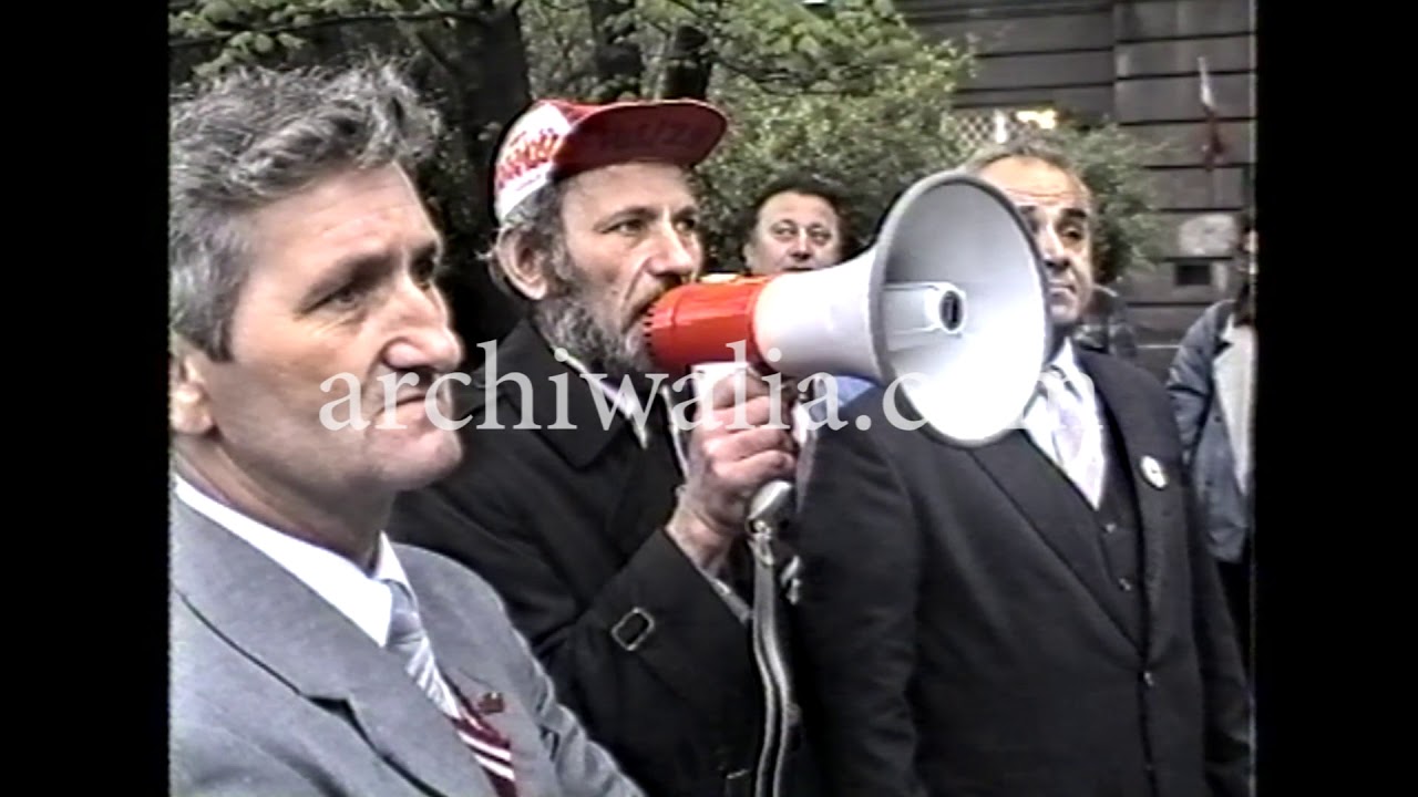 strajk - pochód hutników Solidarności - Huta im. Lenina