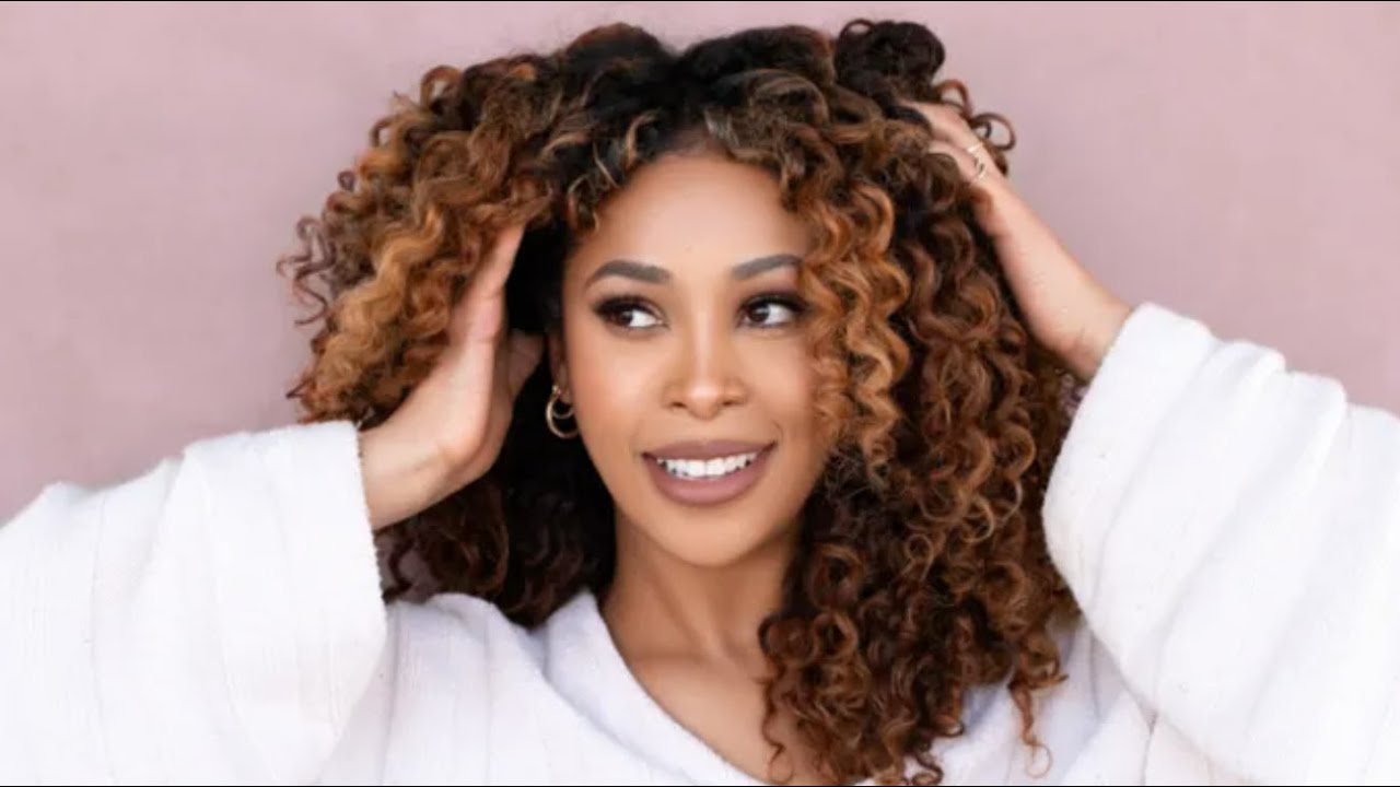 Skye Townsend talks The Neighborhood, Comedy, Nepotism and more | Geeky Misfit Podcast