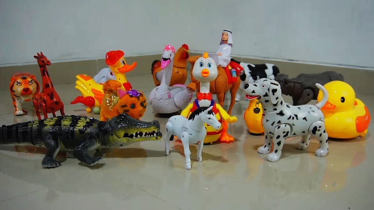 Nama hewan dan suara sapi, kelinci, angsa, ayam, bebek, domba - Mainan hewan bisa jalan