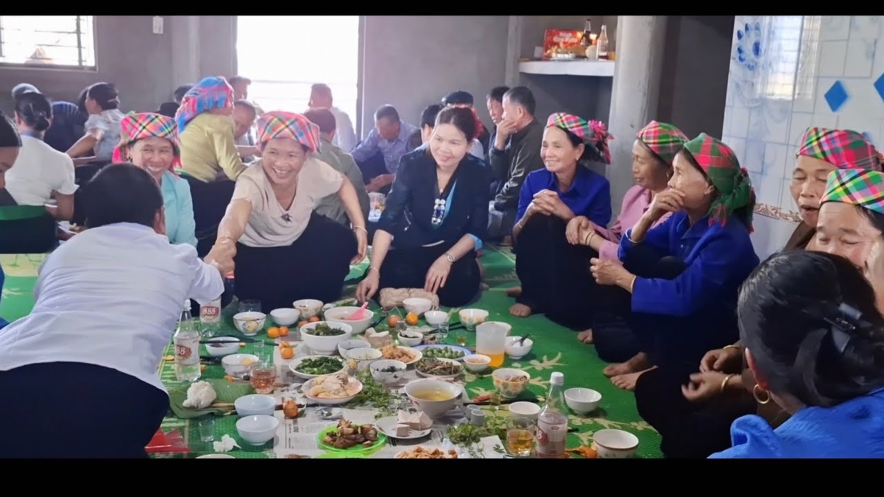 Xúng lụ nhinh pay hươn phua
