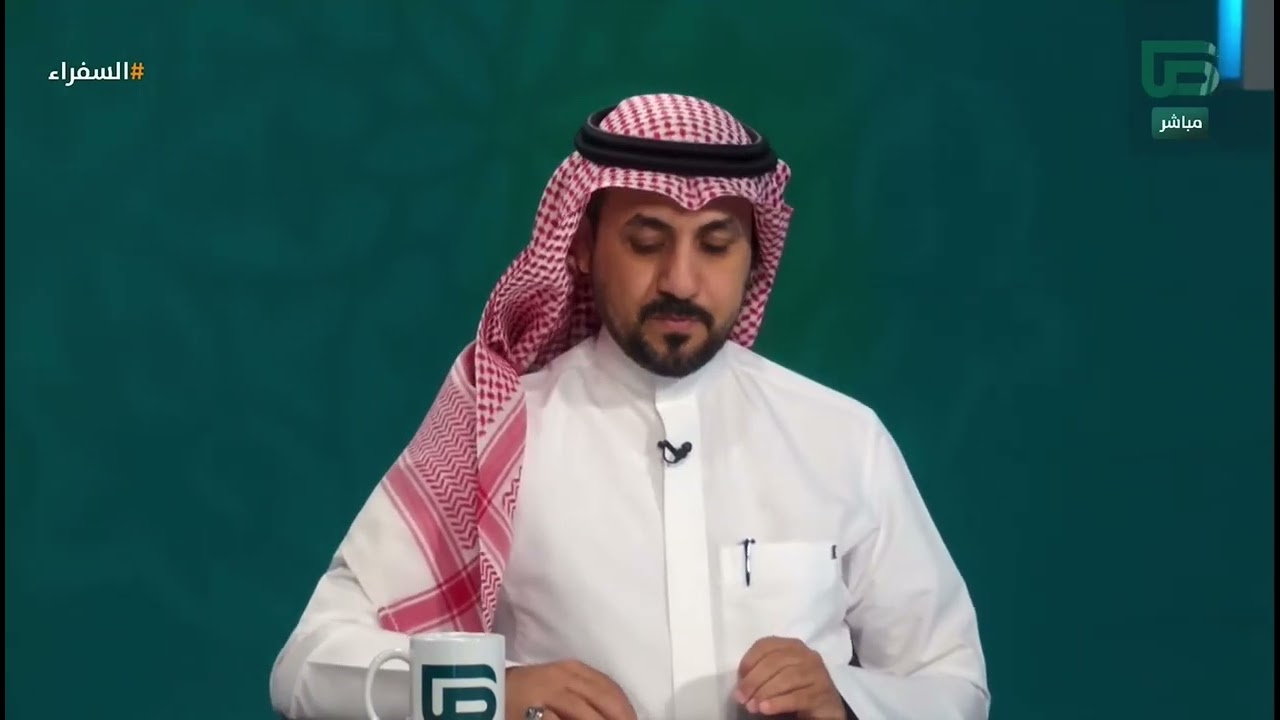لا تتكلف وتقرأ الحروف بخشونة أثناء القراءة! | تعليق د. أيمن سويد على تلاوة عبدالحليم من الصومال