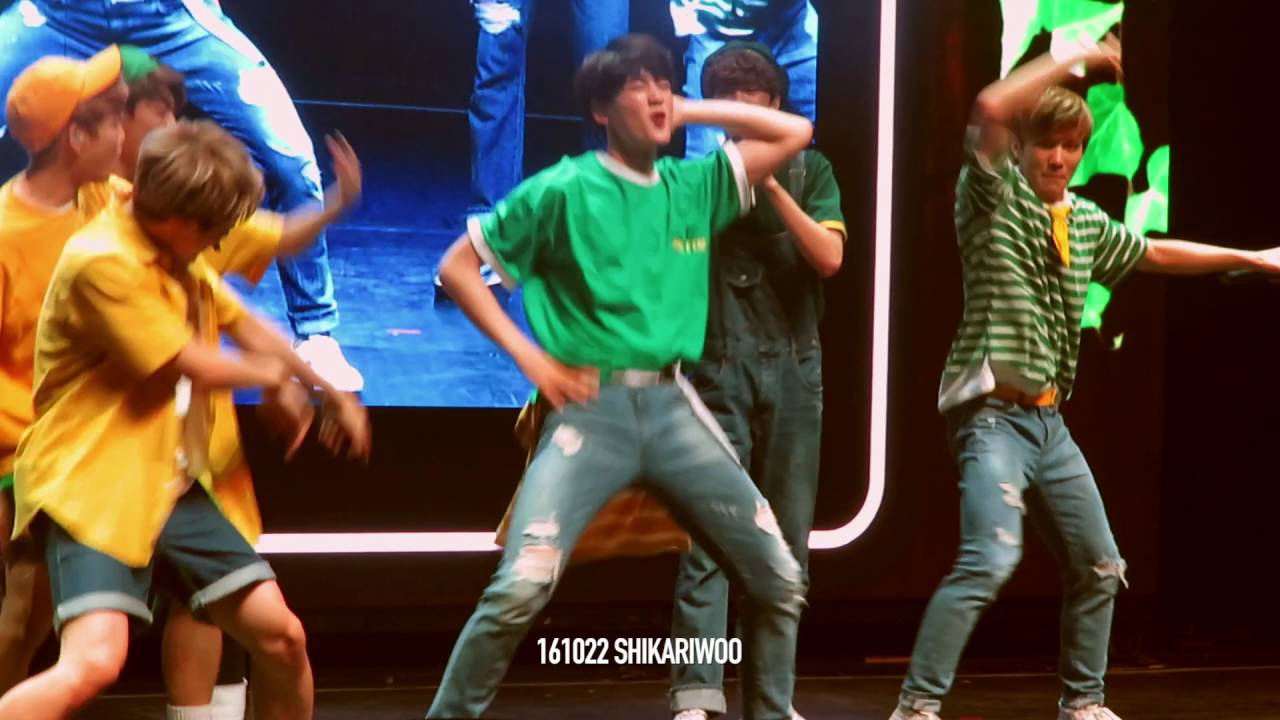 [1080p] 161022 ASTRO EUNWOO 차은우 Sexy Dance + Moonbin eyecontact #ASTROinJakarta