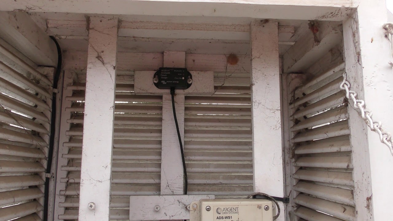 81 Off grid weather station repair and check up.