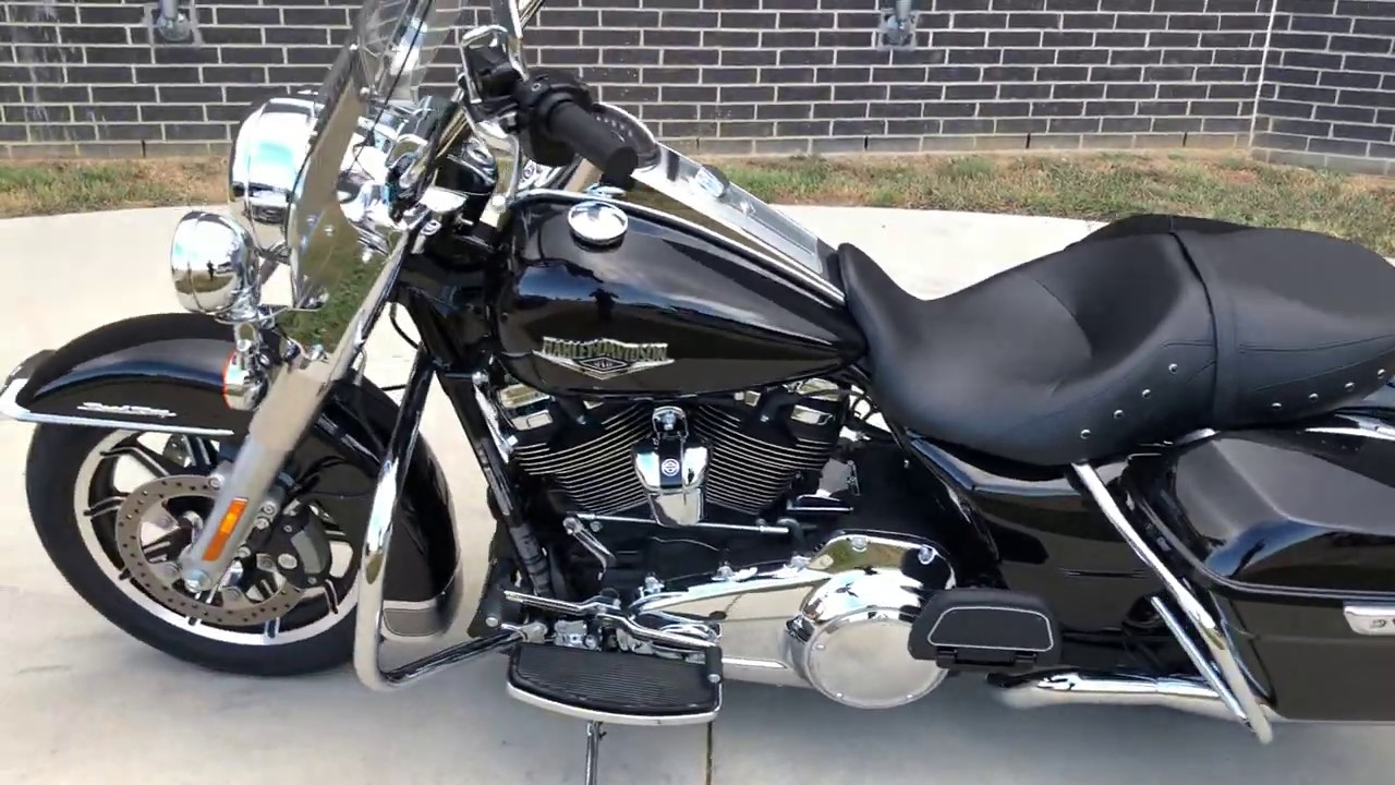 650518 2019 HARLEY-DAVIDSON ROAD KING - FLHR