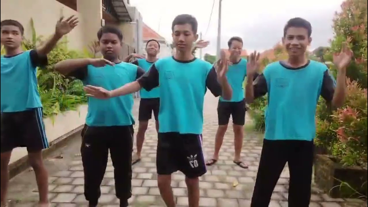  Tugas senam aerobik kelompok 4 