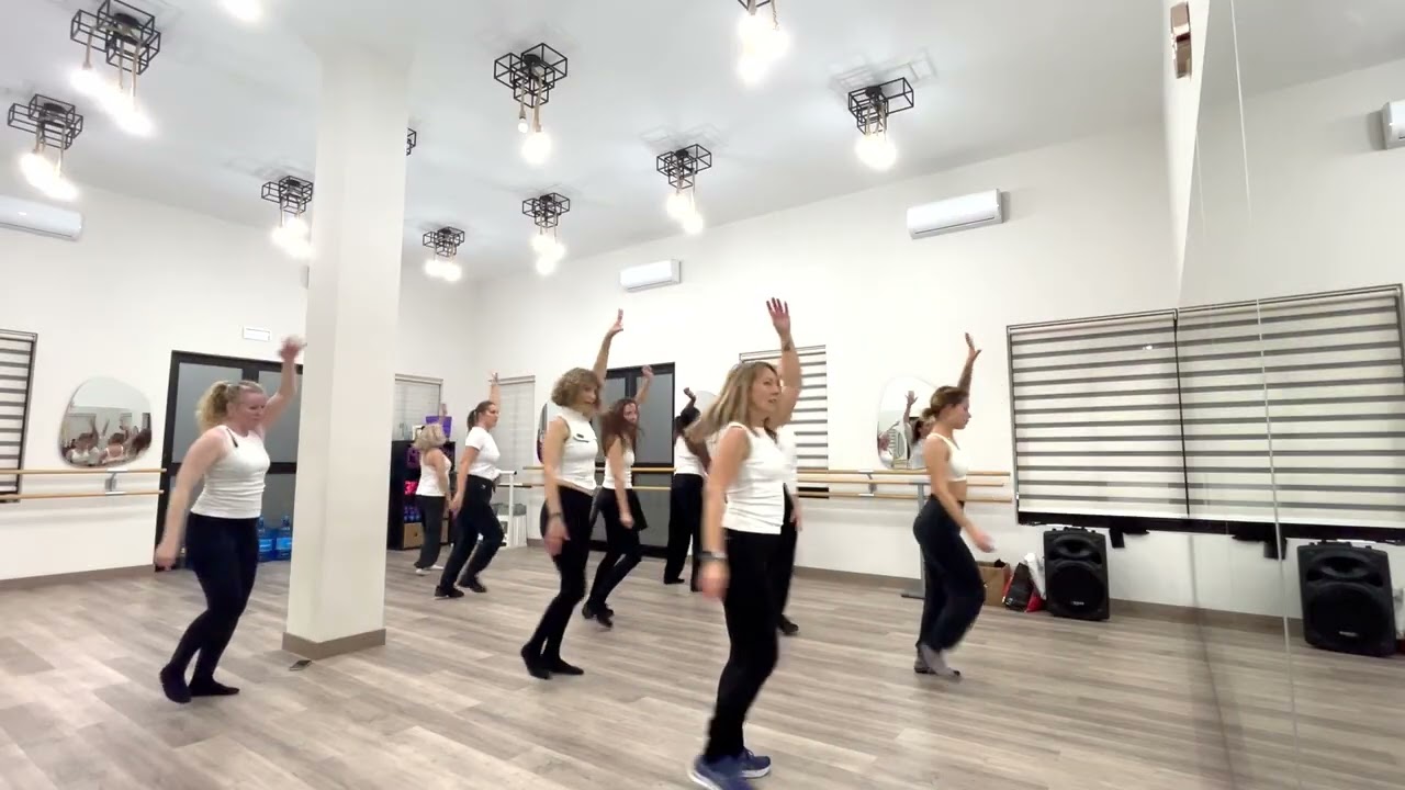 Cover Golden/HunterX Dance, Demon Hunters 