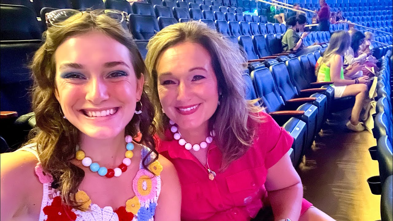 Love On Tour 2022&hearts;️ | MSG Residency Night 1 | Lower Bowl Experience