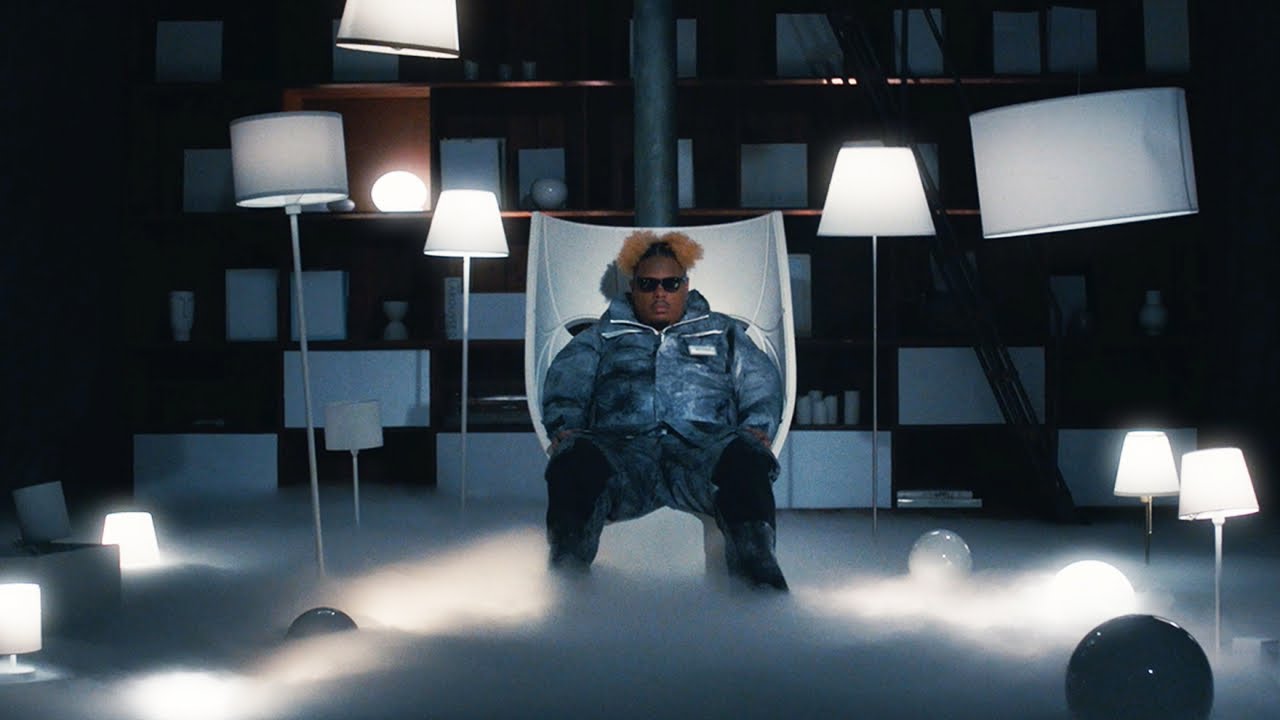 Naza - Folie (Clip officiel)