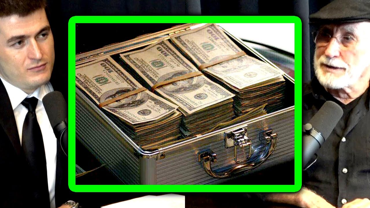 How Barry Seal made $1 million a trip smuggling drugs | Roger Reaves and Lex Fridman
