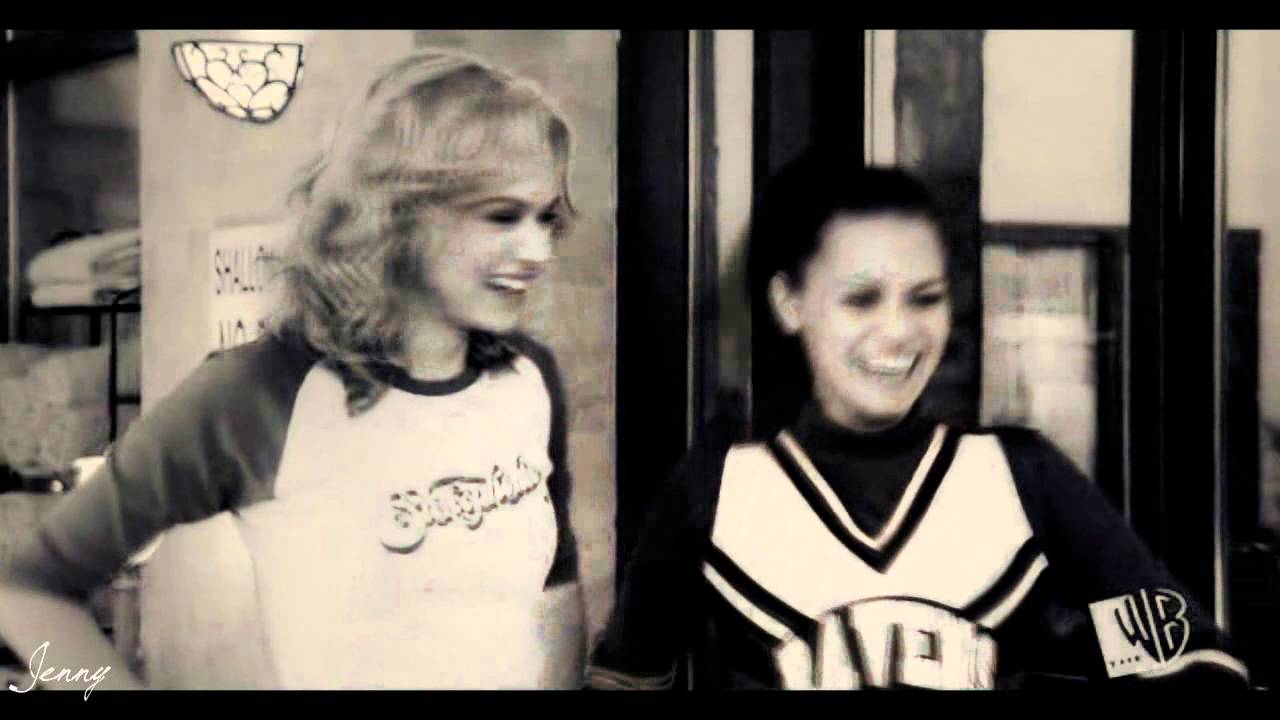 [ Peyton | Haley ] AU • 
