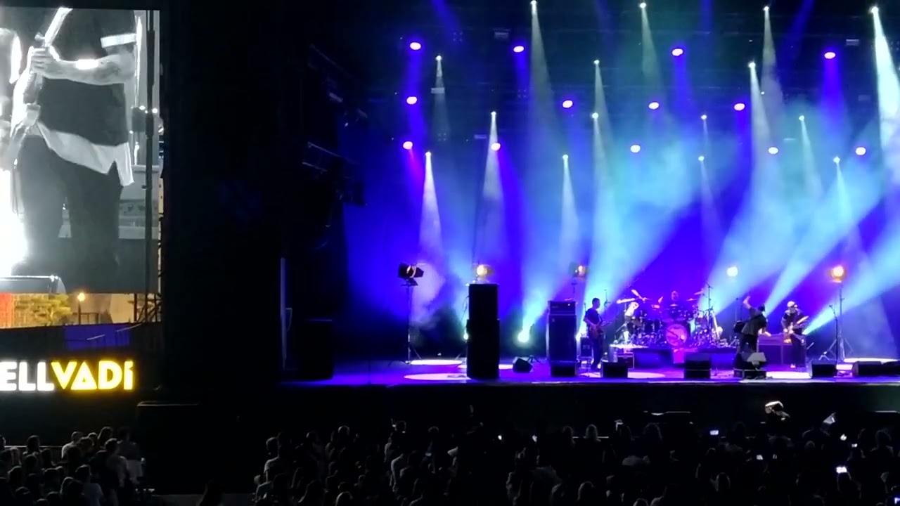 Duman - Güllerin İçinden
