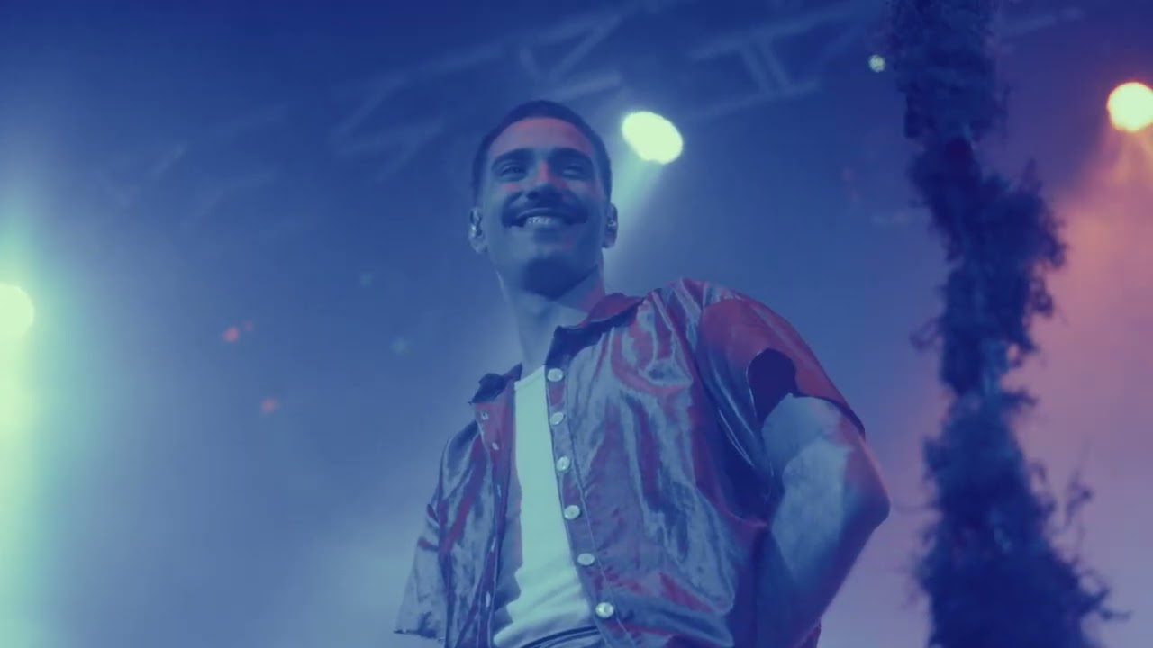 Santi Muk - Cábala // Louvre // Mamihlapinatapai (en vivo)