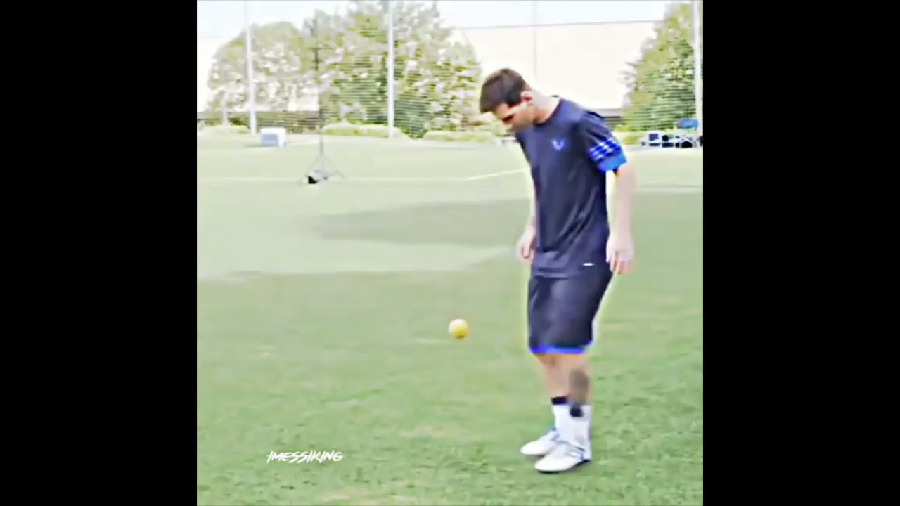 messi freestyle..... juggling with orange #messi#shorts