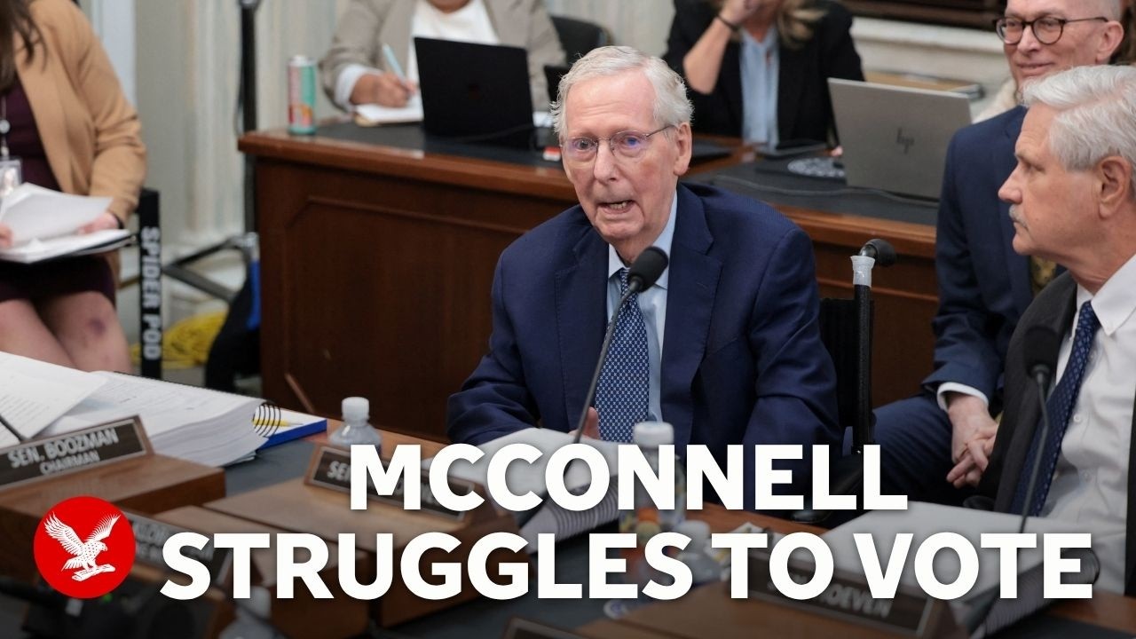 Mitch McConnell appears to struggle to vote in committee meeting