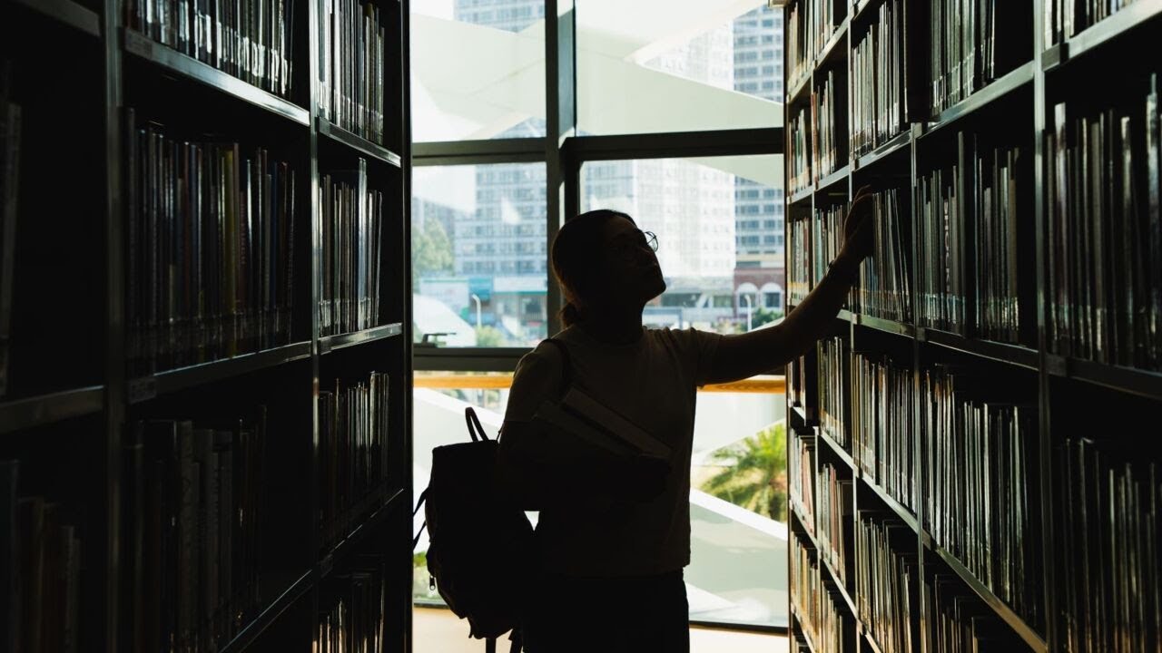 &lsquo;Not sustainable&rsquo;: Australia universities &lsquo;absolutely reliant&rsquo; on overseas student fee revenue