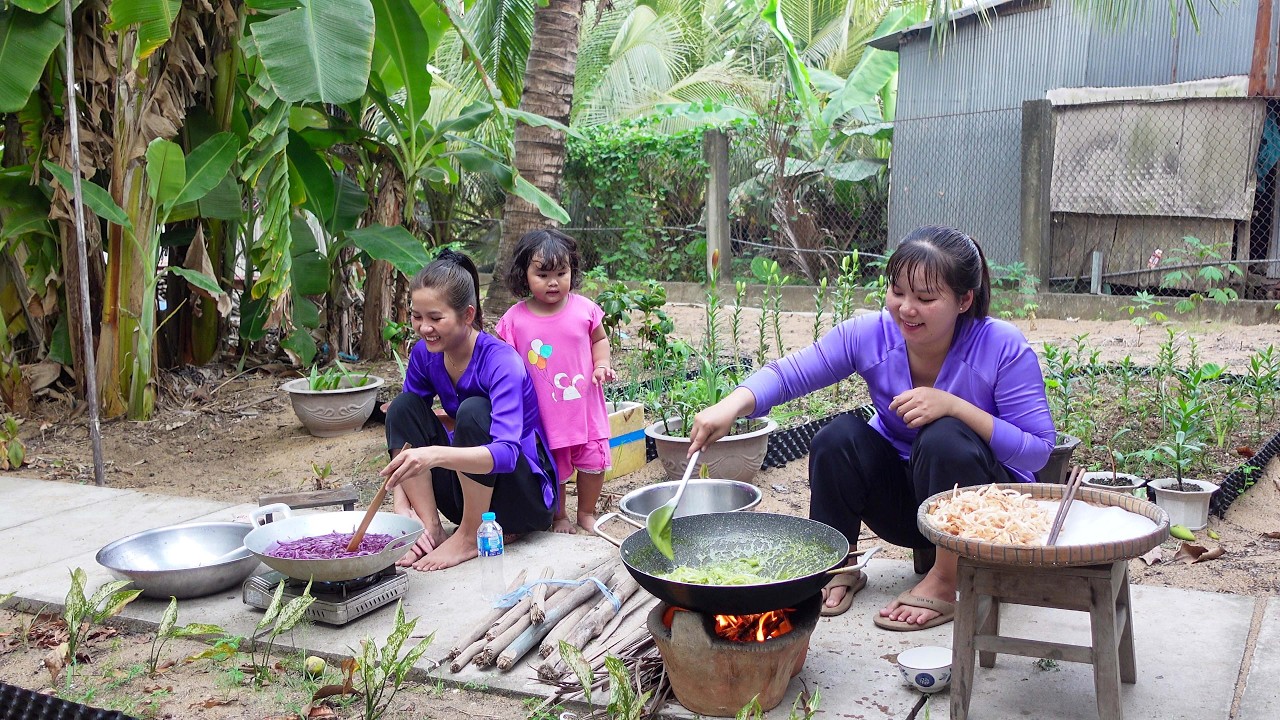 Nhà Có Dừa Tươi Mấy Mẹ Con Làm Mứt Dừa Tam Sắc Chuẩn Bị Đón Tết | HQ #1826