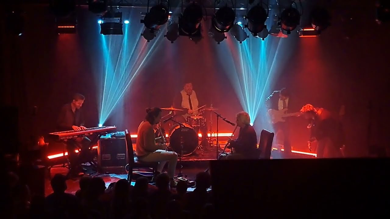 the olllam - Joe Dart/Michael Shimmin bass+drum solo (Dolan's Warehouse Limerick, 2025/02/12)