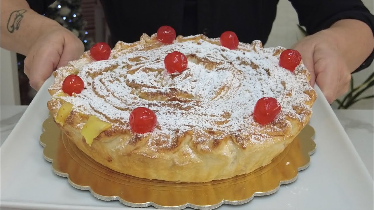 ЛЕГКАЯ И БЫСТРАЯ ПРАЗДНИЧНАЯ СЛАДКА со СЛИВАМИ и ВИШНЕЙ