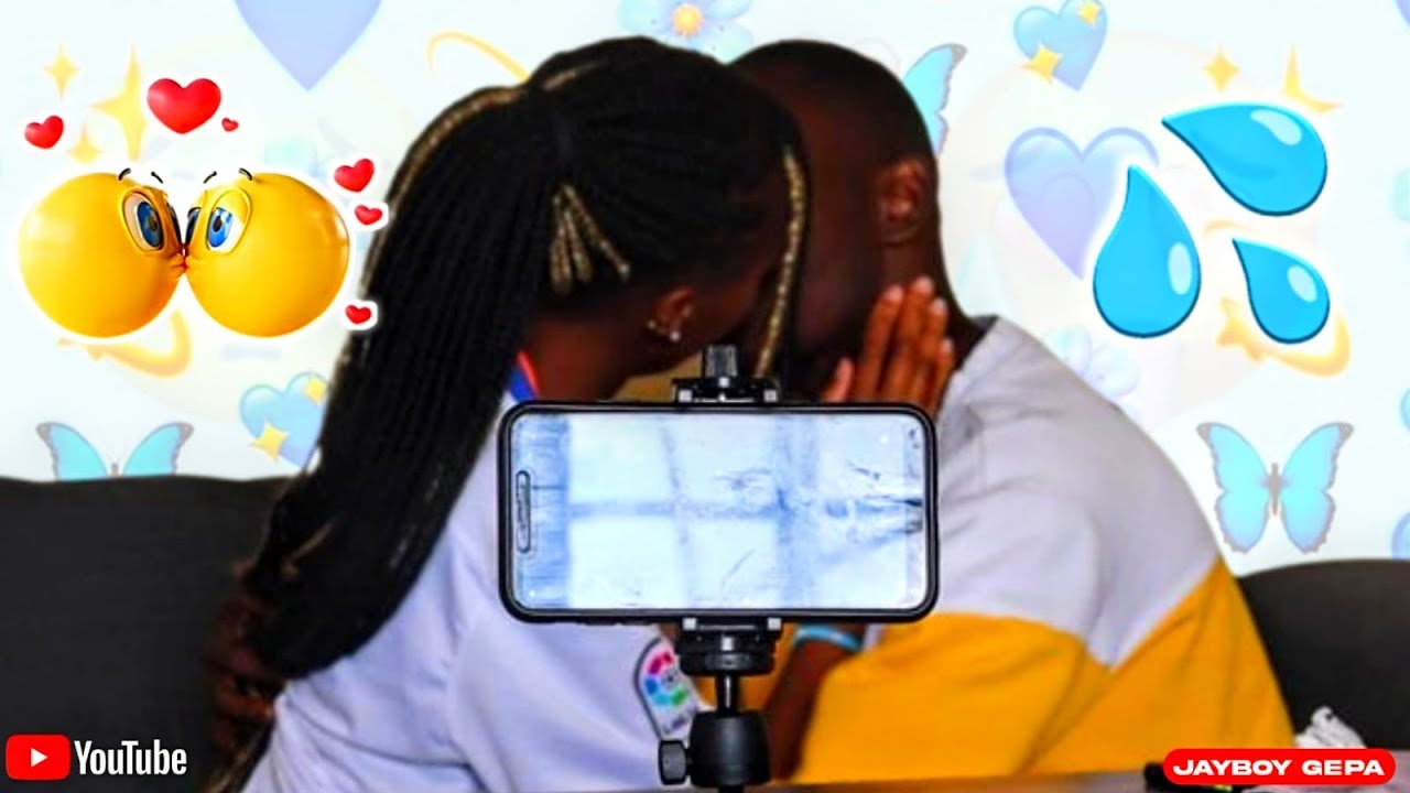 I TRIED TO KISS MY FRIEND . THINGS GOT SPICY💦🤫