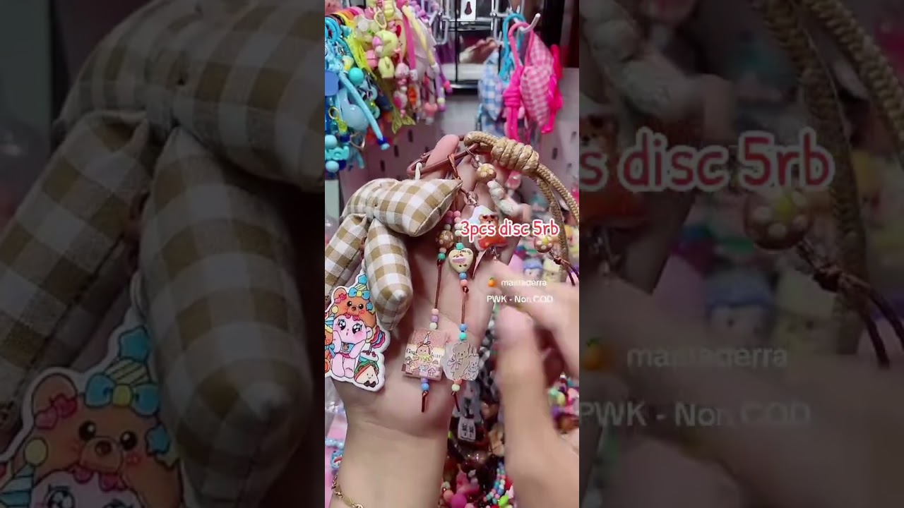 Ganci pakai bantal puffy lebih lucu ? 