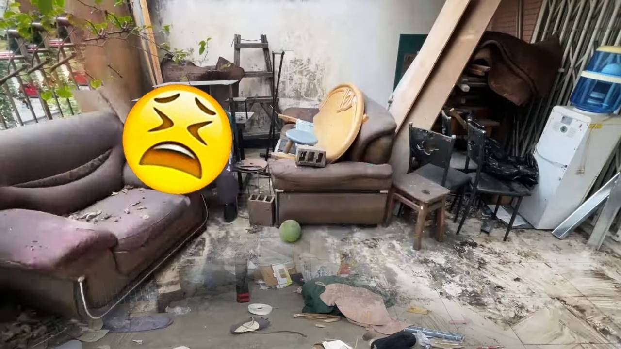 😱Они фактически превратили комнату в арендный дом и превратили ее в свалку!