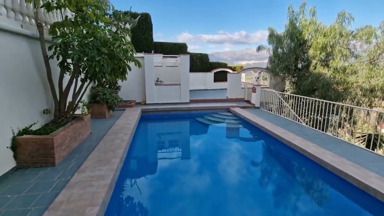 NOW SOLD: VILLA ROBERTO  - EXCLUSIVE at 395,000e
