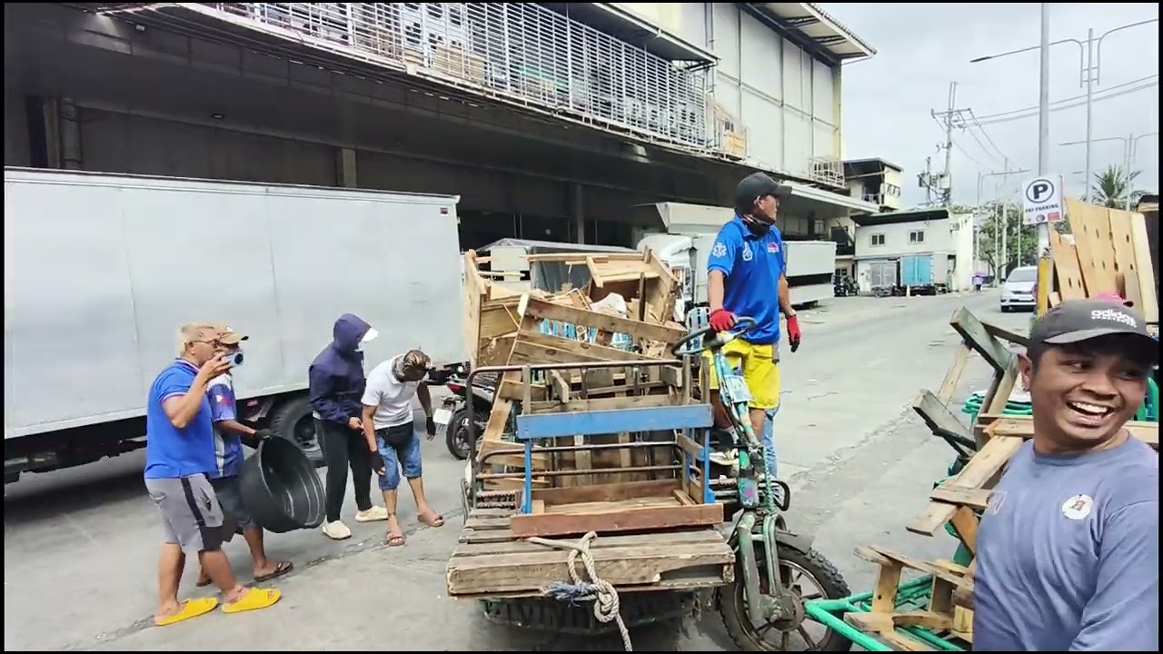 LAKAS NG LOOB NYO MAG TAYO NG TALYER DYAN.SA INYO BA YAN
