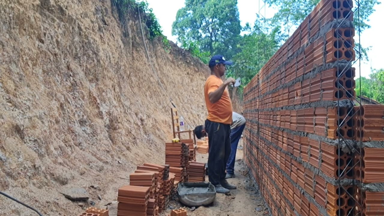 ESSE FOI MAIS UM DIA DE TRABALHO NA CASA DO SEU CELINO DONA FRANCISCA
