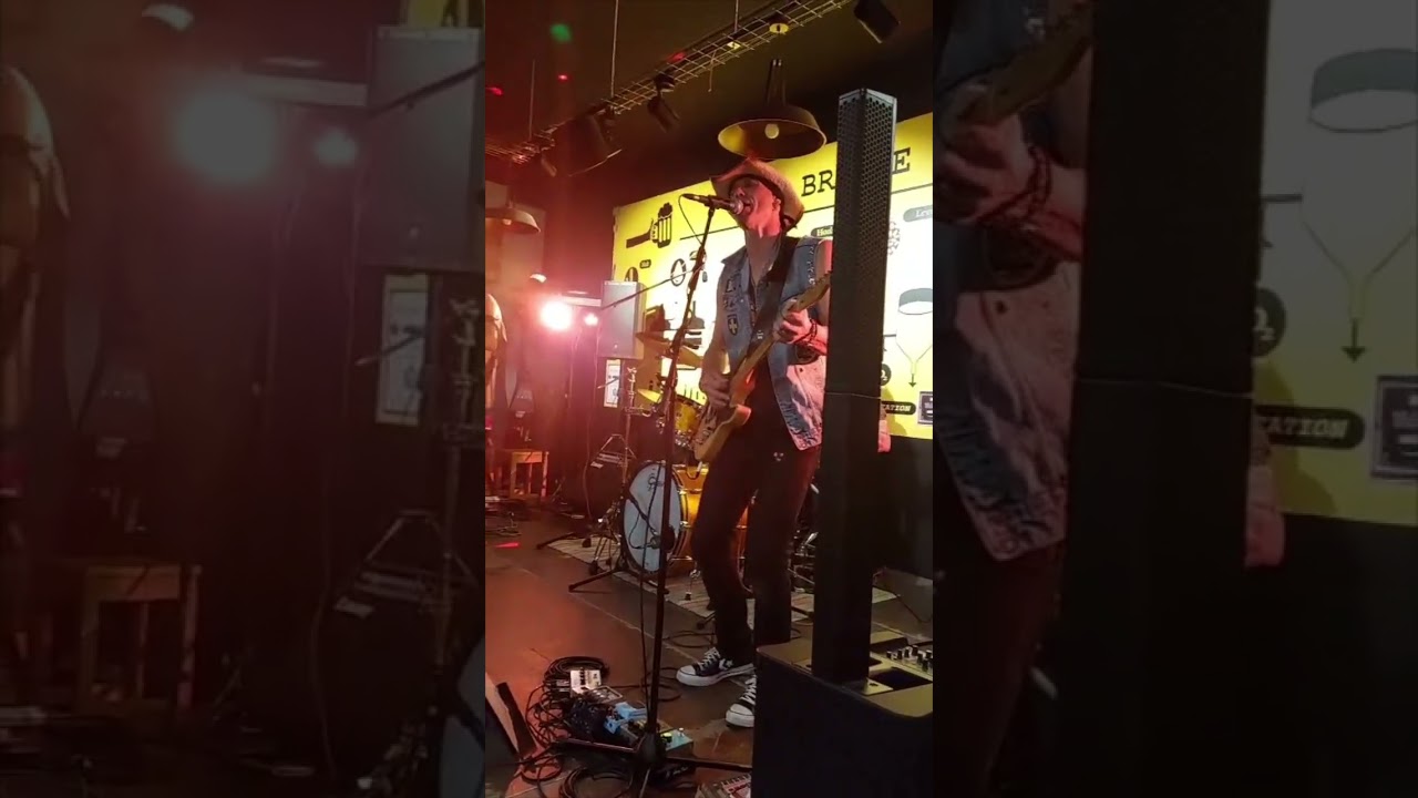 Hultman Power Lounge Rock