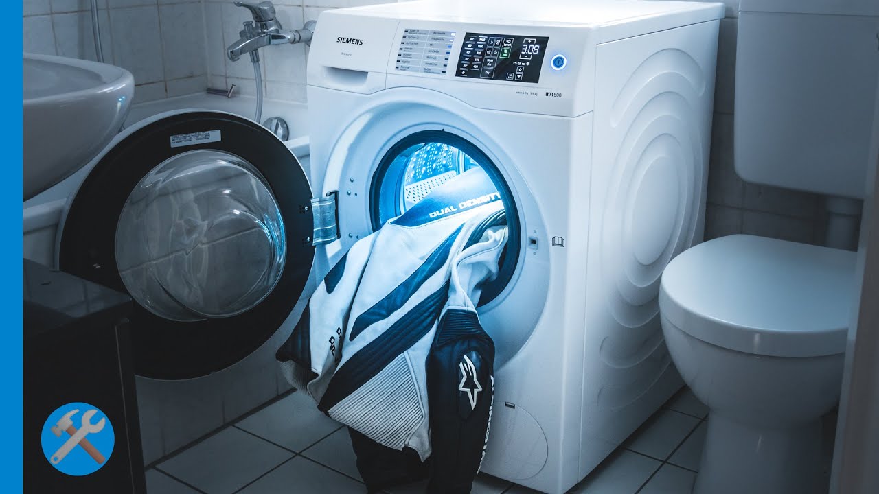 Motorrad Lederkombi in der Waschmaschine waschen - geht das? #Lederkombi #Pflege